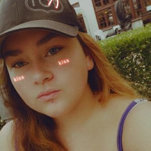 Meet your Posher, Willow